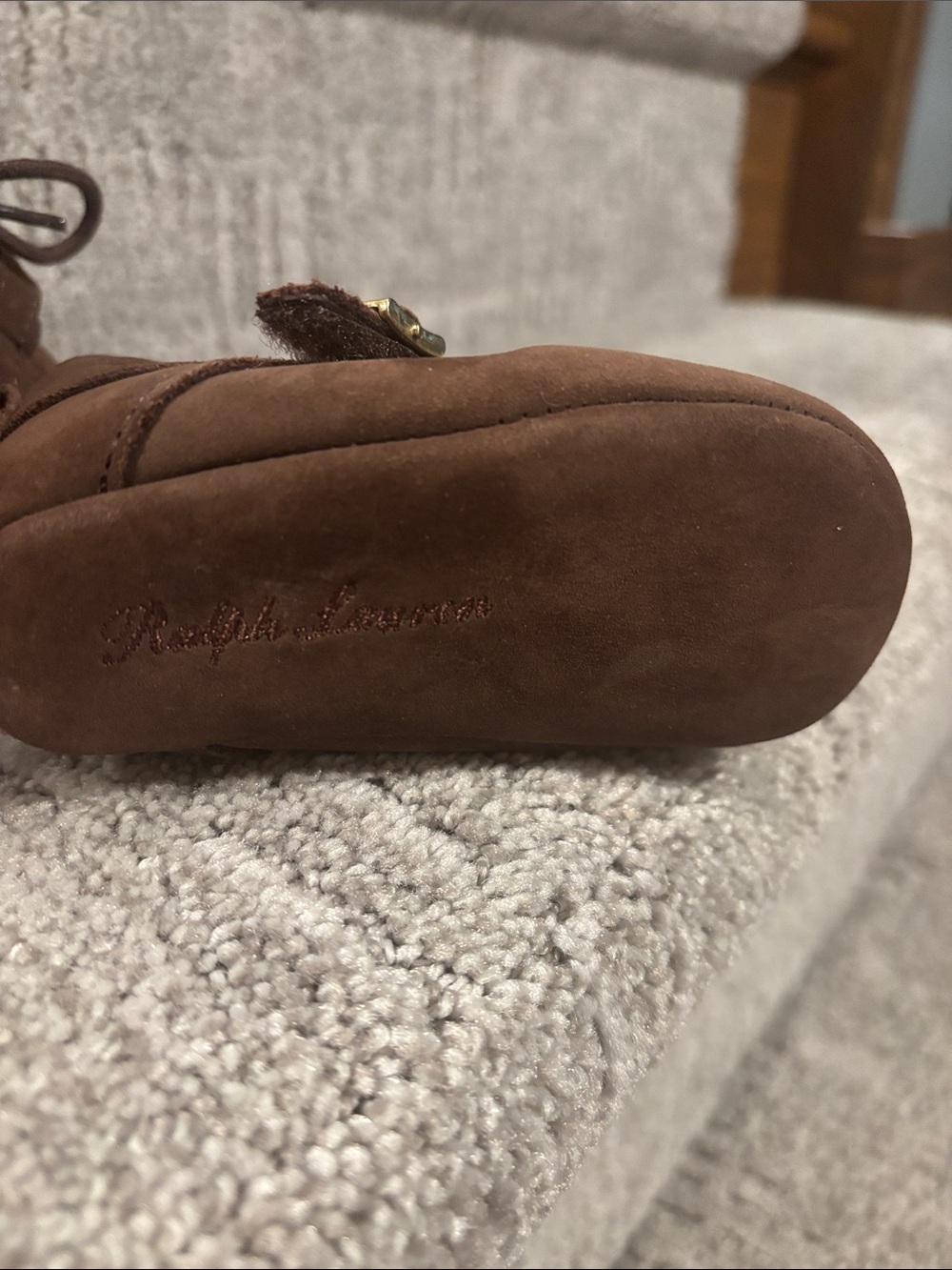 Polo by Ralph Lauren Brown Suede Kids Boot with Embroidered Bear - Picture 3 of 5